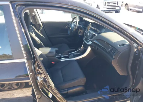 2013 Honda Accord Sport from USA, damaged, VIN 1HGCR2F58DA030527